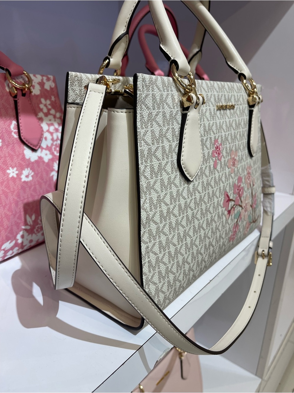 MICHAEL KORS Marilyn Md Embellished Signature Logo Satchel
Lt Cream Multi 
NWT - Picture 13 of 16
